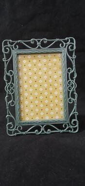 Connoisseur Aged Metal 5x7 Picture Frame Scrolly Design Gray Green